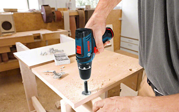 bosch akku bohrschrauber gsr 12v 15 inkl 2 ah akkus 12v und ladegeraet 2 800x500